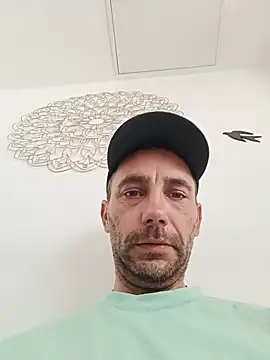 Chat soba uživo modela jibe13@xh