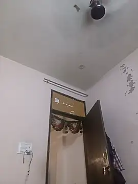 Meloni_71 webcam