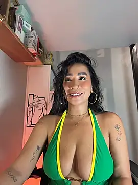 AsianMilfSheryl webcam
