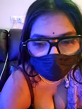 callmeshreya webcam