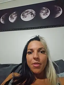 lil_jiggly webcam