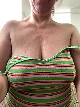 sweetmystery1 webcam