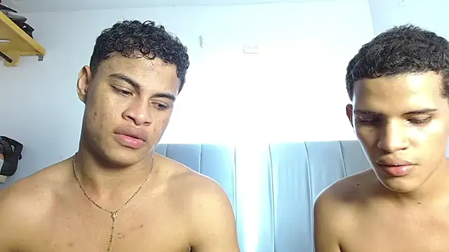Jose_And_Daniel Live Web Cam Show