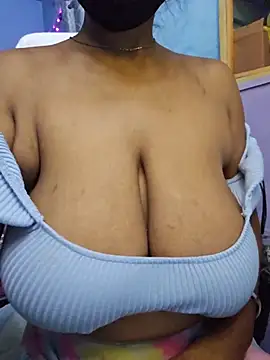 Desi_Maya69 webcam