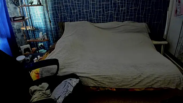 CuteBoy228 webcam