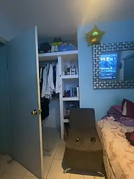 Alexitho25 webcam