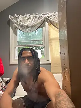 Mellyj053 webcam