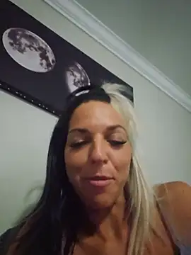 lil_jiggly webcam