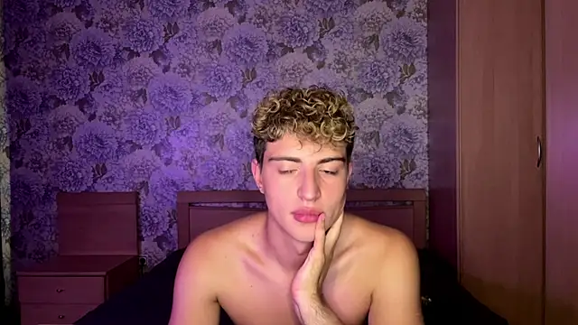 AlfredSweet webcam
