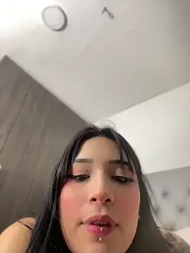 imemily__ - ImEmily__'s free webcam - UK Sex Cams