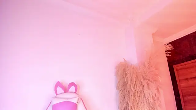 CristineRainn_ webcam