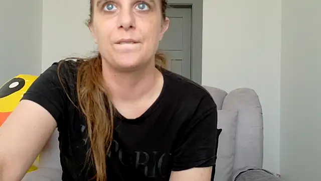 Chantalee webcam