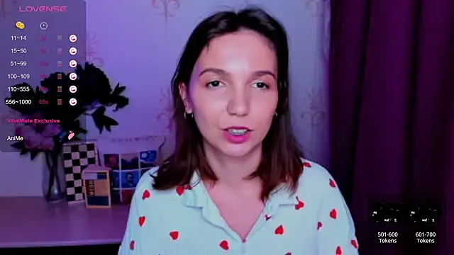 KindHazelHere_ webcam