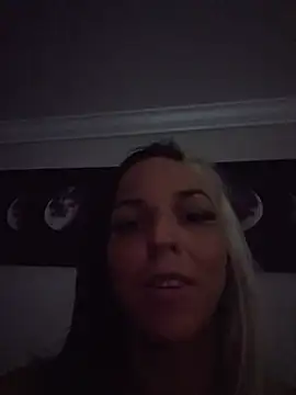 lil_jiggly webcam