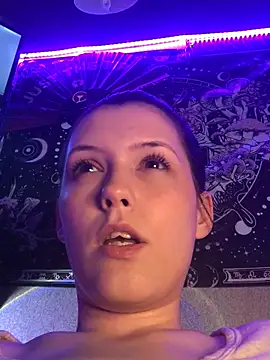 Lilactease webcam