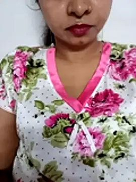 Cute-sonam-01 webcam