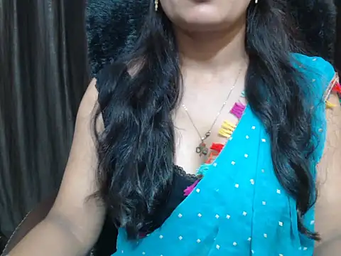Kudi_Kiyara webcam