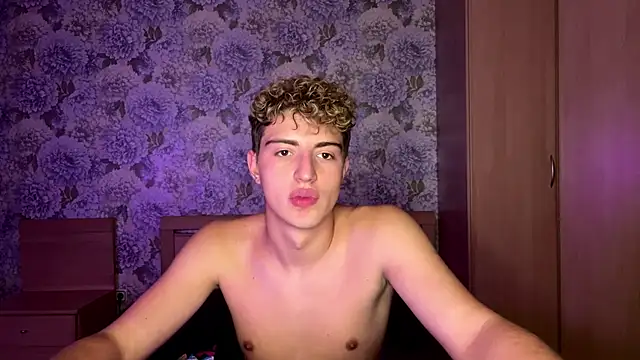 AlfredSweet webcam