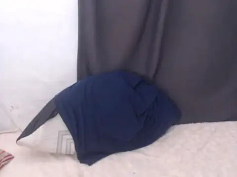 VelvetBooty webcam
