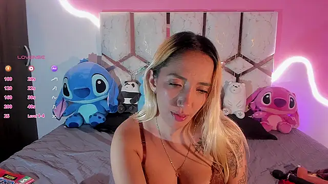 Amanda_klaire webcam