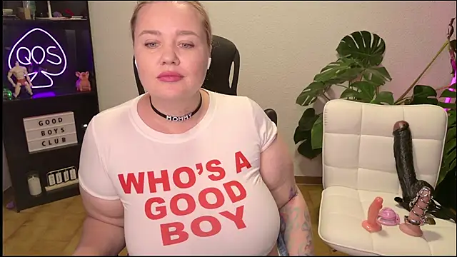MargotGrey webcam
