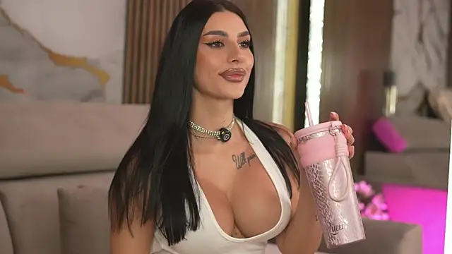 AmyBlair Live Web Cam Show