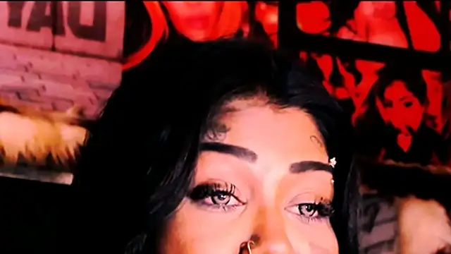 indian_dreamgirl webcam