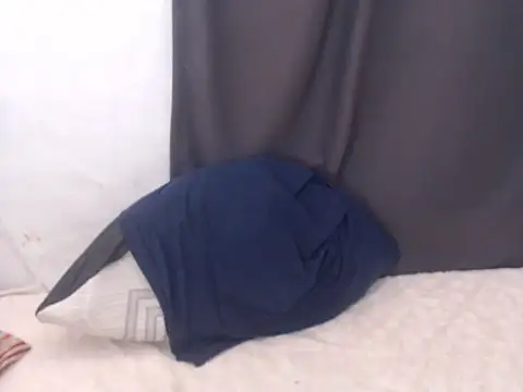 VelvetBooty webcam