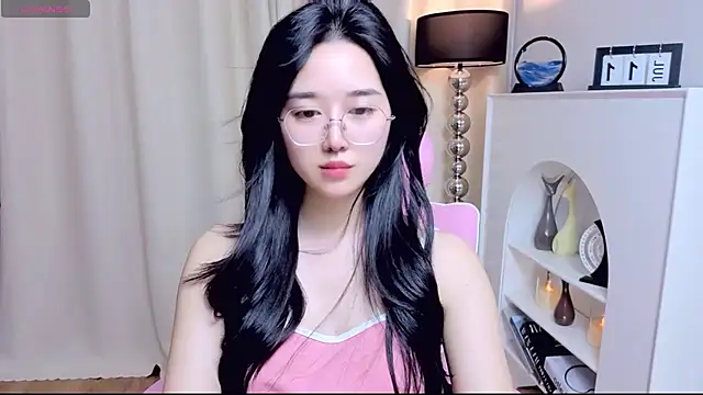 miuu6868 live sex cam
