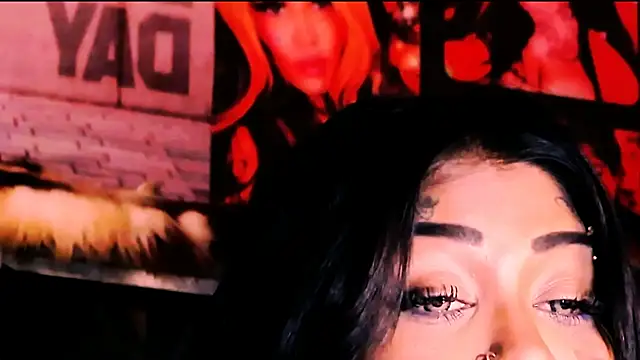 indian_dreamgirl webcam