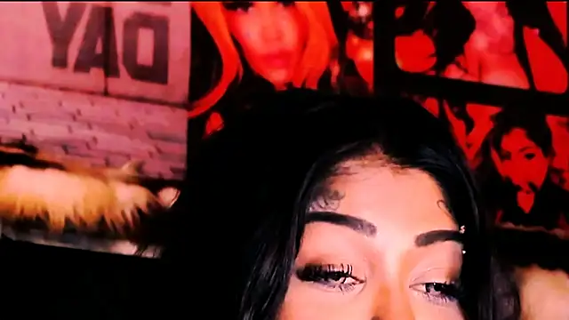 indian_dreamgirl webcam