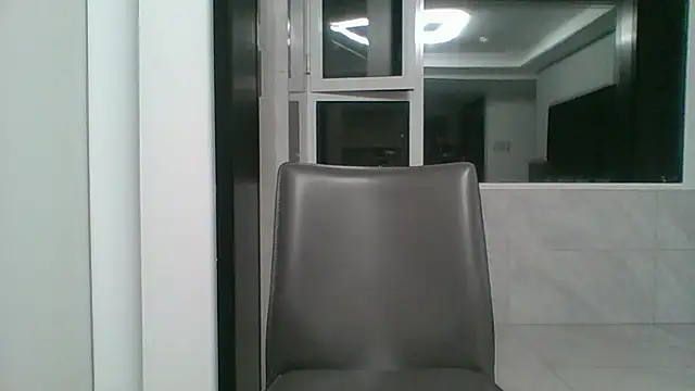nole_china7 (Ask my age) - talk / fun / cum