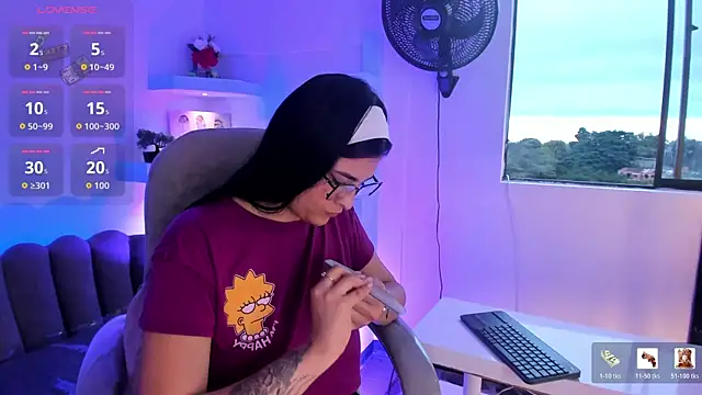TifanyWhite_ webcam
