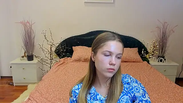 LoveXLexi webcam