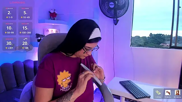 TifanyWhite_ webcam