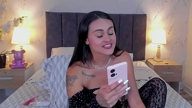 Emilly_Beaumont webcam