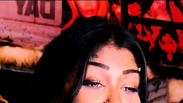indian_dreamgirl webcam