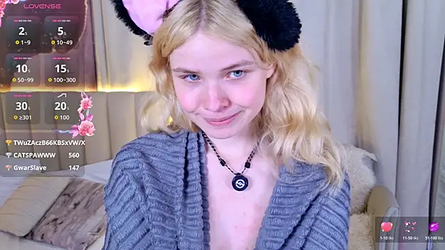 ChloeWells webcam
