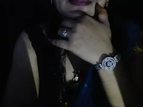 Kudi_Kiyara webcam