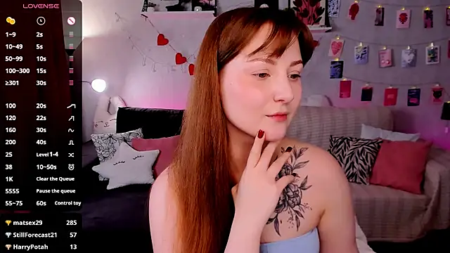 velvet_cherry_ webcam