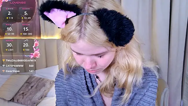 ChloeWells webcam