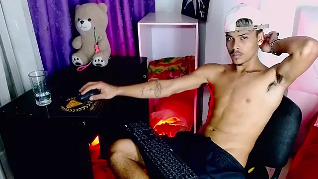 Angel_foxc13 webcam