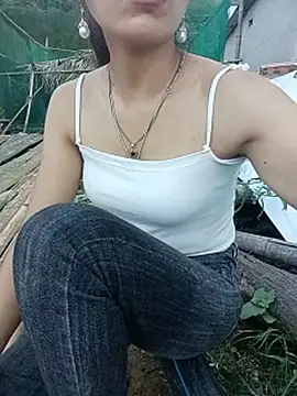Thobaby112 live cam on StripChat