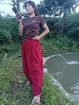 Linda-yiyi webcam