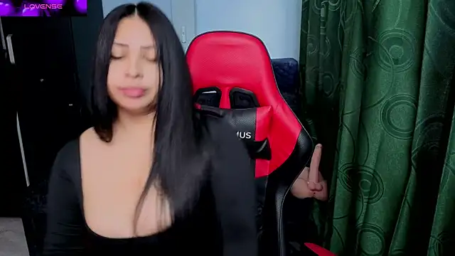 charlotee_lovee69 webcam