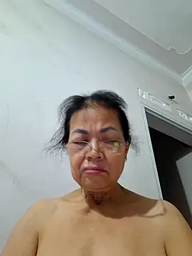 Hotestlove webcam