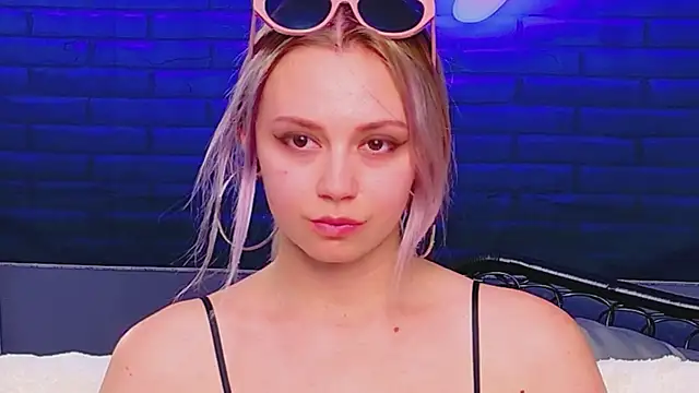 AlessiaCroft webcam