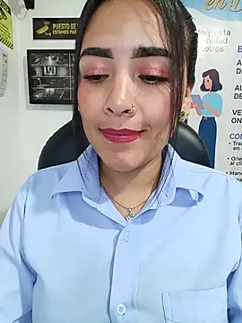 MAYE__13 webcam