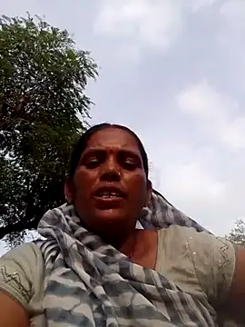 Sanaya_hote webcam
