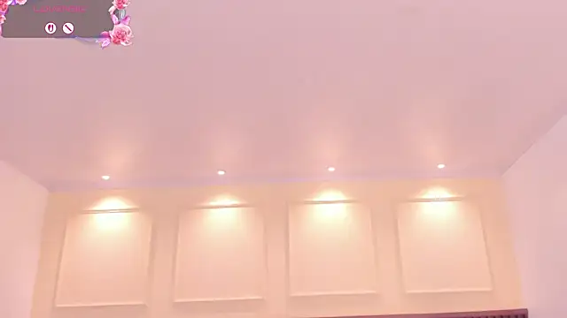 MILLYEVANS1 webcam
